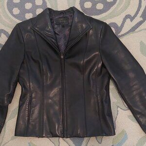 Size M Female Vintage Wilsons Leather black leather jacket Lace Pattern Lined